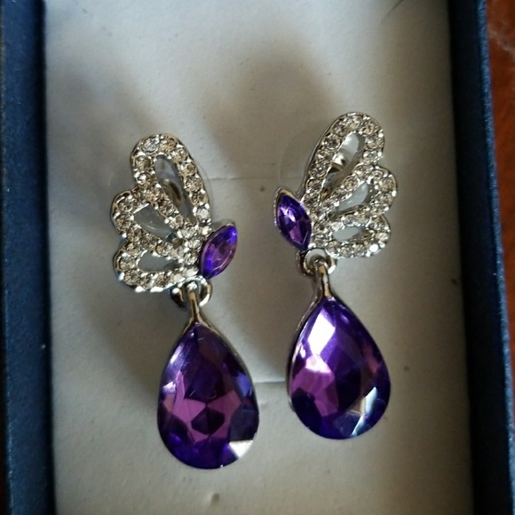 Beautiful amethyst dangly earring - Picture 3 of 3
